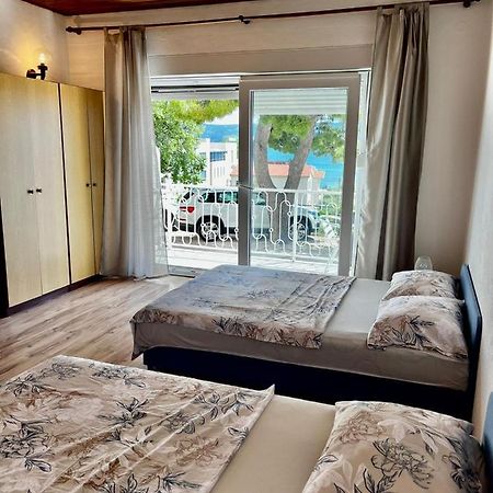 Apartmani Branko Vojnovic Омиш Экстерьер фото