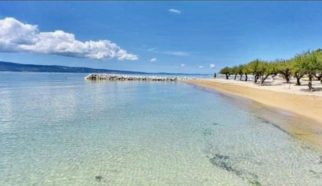 Apartmani Branko Vojnovic Омиш Экстерьер фото