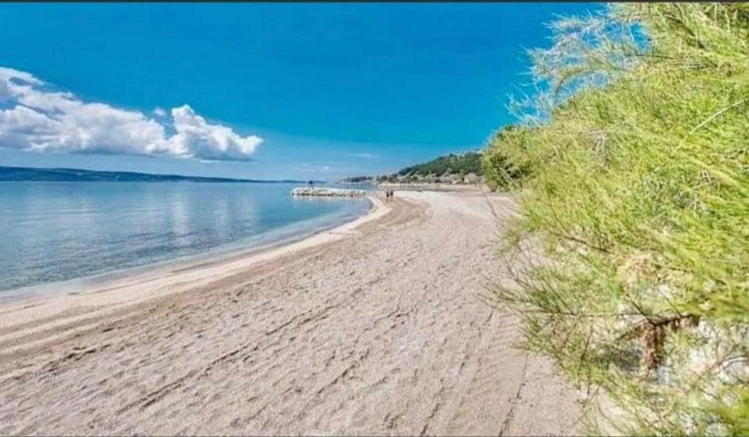 Apartmani Branko Vojnovic Омиш Экстерьер фото