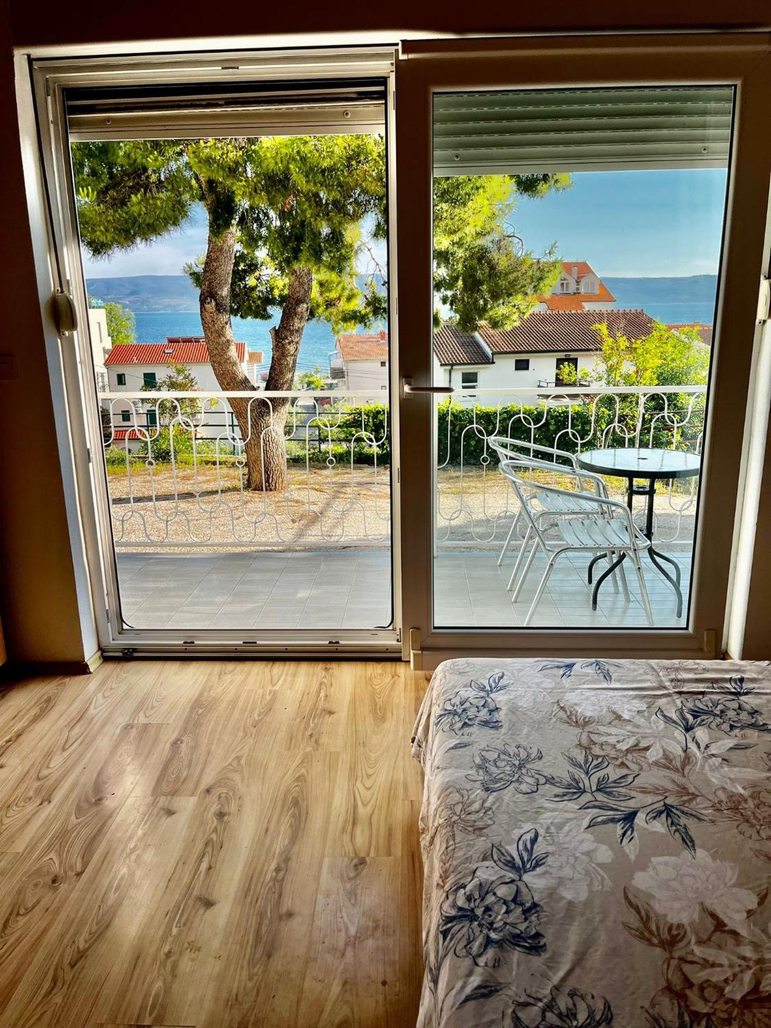 Apartmani Branko Vojnovic Омиш Номер фото
